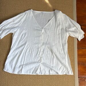 Old Navy White V-Neck Blouse